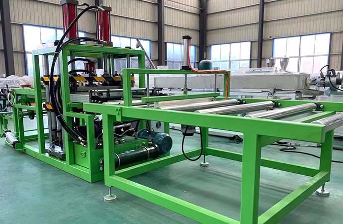 Root Control Container Production line